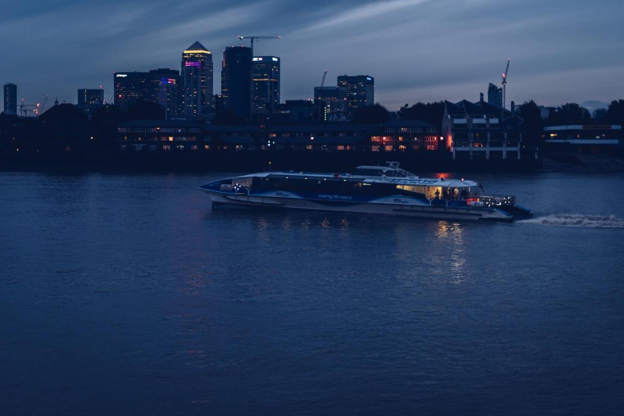 Royal Arsenal Riverside Hotel Londres Exterior foto